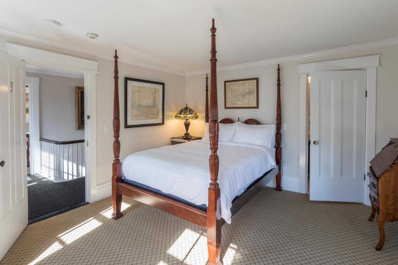 The Clarendon House Bed & Breakfast Provincetown Ngoại thất bức ảnh